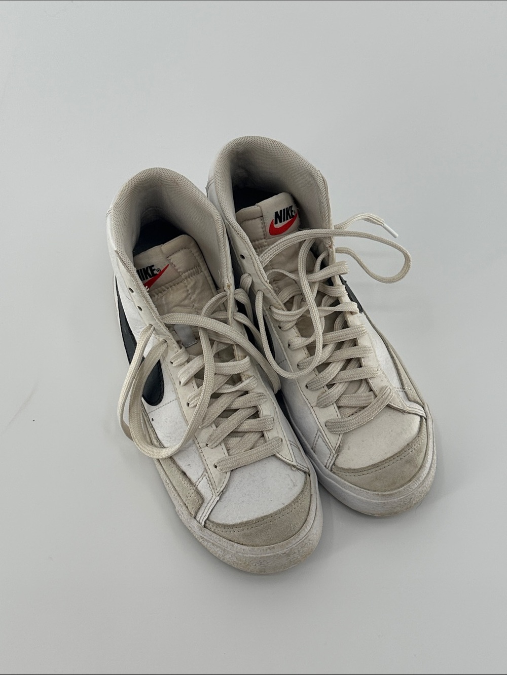 Nike Men’s White, Black & Red High-Top Sneakers